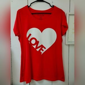 LOVE tee shirt❤️